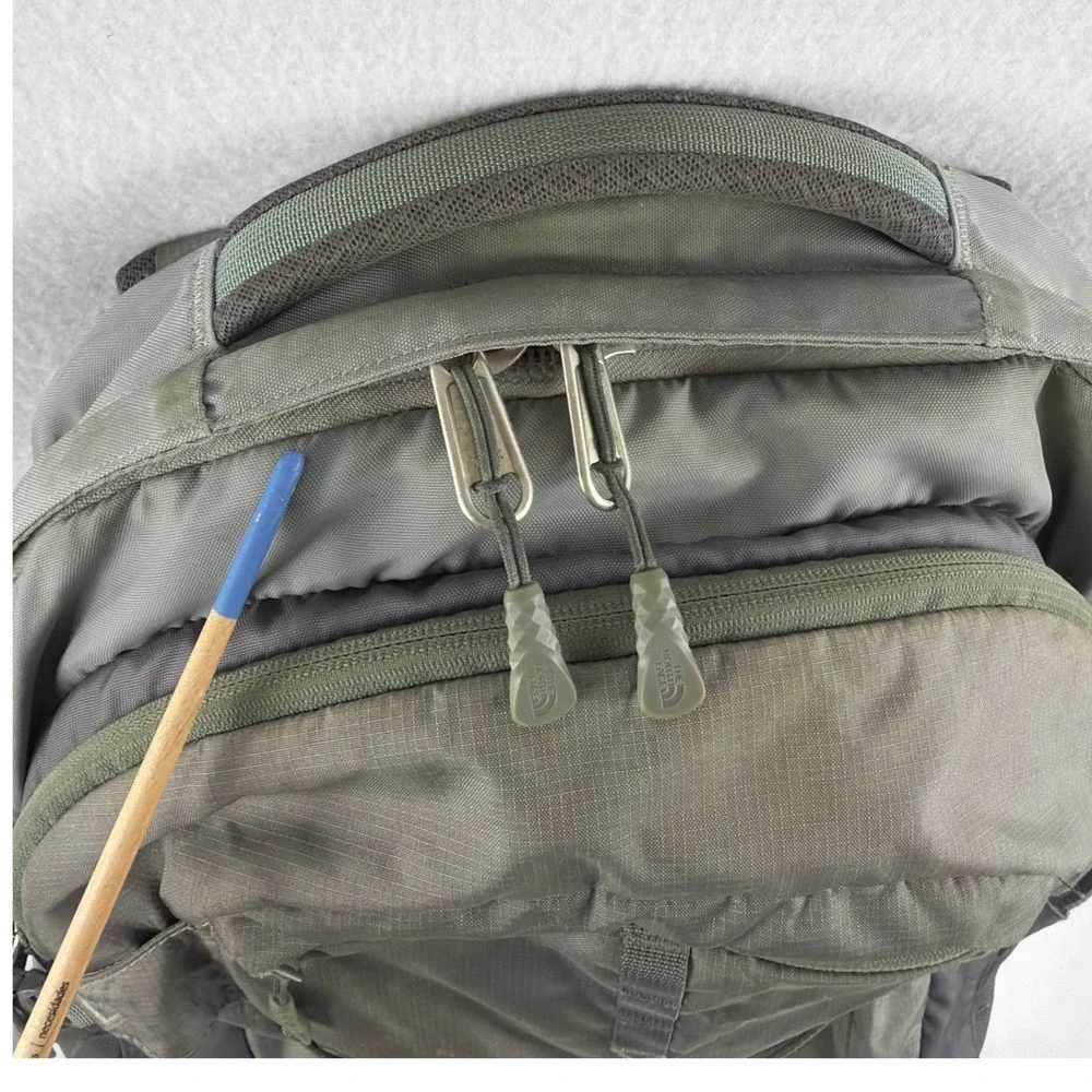 The North Face Borealis Backpack Olive Green Grey Hiking School Laptop Bag
